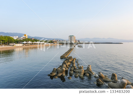 Beppu Spa Beach in the early morning as seen from Kitahama Green Zone 133483200