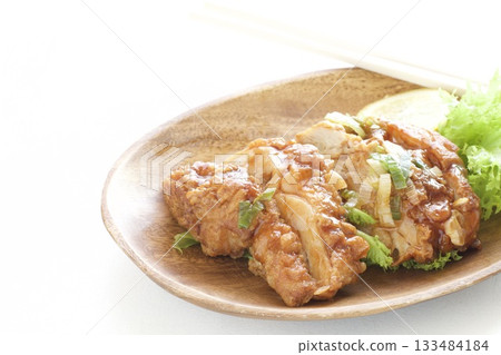 Chinese cuisine fried chicken 133484184