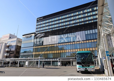 JR青森站東口大樓商業設施「&LOVINA」巴士前往青森機場 133485674