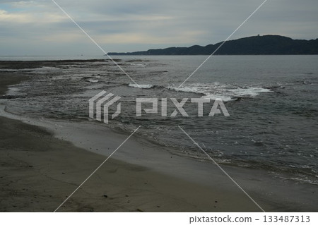 Waves to beat on the sandy beach Waves to beat on the sandy beach 133487313