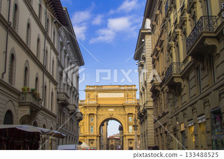 共和廣場凱旋門（義大利佛羅倫斯） 133488525