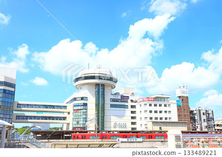 A train stops at Meitetsu Toyotashi Station in Toyota City, Aichi Prefecture A train stops at Meitetsu Toyotashi Station in Toyota City, Aichi Prefecture 133489221