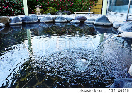 Open-air bath scenery, hot spring, hot spring image, image material 133489966