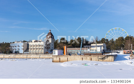 Terijoki country club, seside photo taken on a sunny winter day, Zelenogorsk 133490104