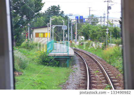 從JR北海道富良野線旭川站看到的車站間區域景色(2023年夏季清晨) 從JR北海道富良野線旭川站看到的車站間區域景色(2023年夏季清晨) 133490982