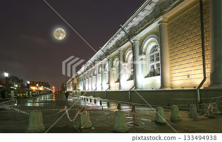 Alexander Garden winter's night with the super moon, Moscow, Russia Alexander Garden winter's night with the super moon, Moscow, Russia 133494938
