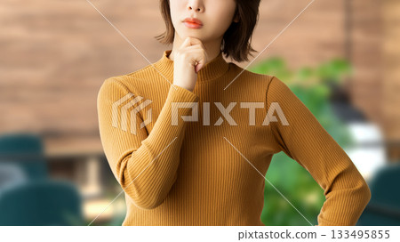 A woman thinking/businesswoman A woman thinking/businesswoman 133495855
