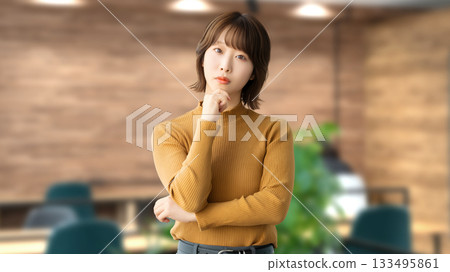 善於思考的女性/女商人 133495861