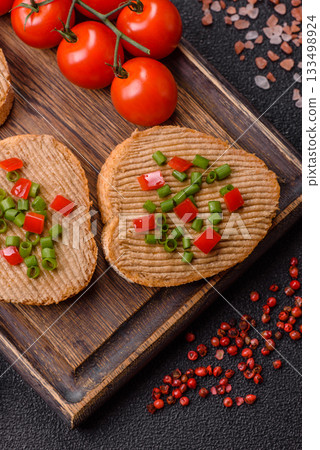 Vegan sandwiches with bread, mushroom or bean pate and vegetables. Vegetarian pate sandwiches Vegan sandwiches with bread, mushroom or bean pate and vegetables. Vegetarian pate sandwiches 133498924