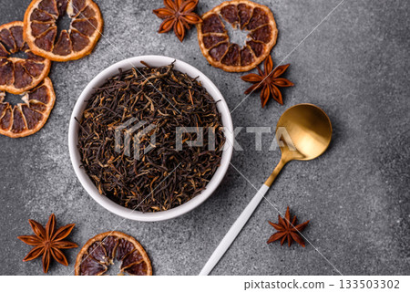 Golden black tea, dried leaves of a Chinese or Indian breakfast drink. Black tea dried leaves 133503302