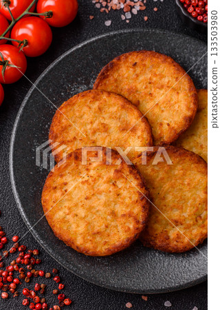 Potato hash browns, a cooked vegetable breakfast food. Potato hash brown Potato hash browns, a cooked vegetable breakfast food. Potato hash brown 133503980