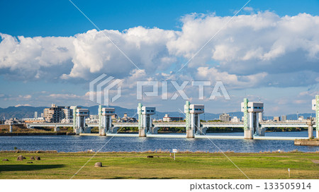 Yodogawa Weir Osaka City Yodogawa Weir Osaka City 133505914