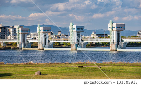 淀川堰 大阪市 133505915