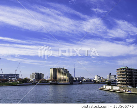 從新奧都橋上看到的景色 從新奧都橋上看到的景色 133506776