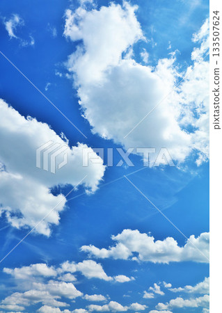 秋天天空和雲彩 秋天天空和雲彩 133507624
