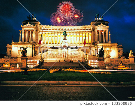 威尼斯宮美麗的夜景 133508956