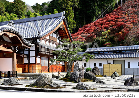 Dairyu-ji Temple grounds 133509232