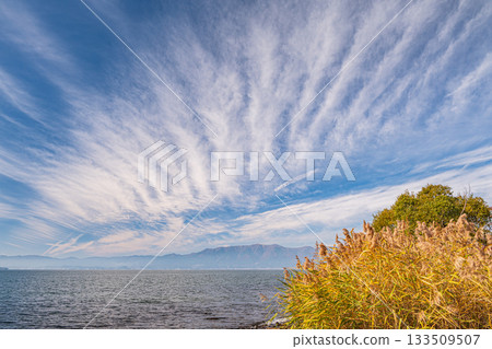 Autumn scenery of Lake Biwa, Omihachiman City, Shiga Prefecture Autumn scenery of Lake Biwa, Omihachiman City, Shiga Prefecture 133509507