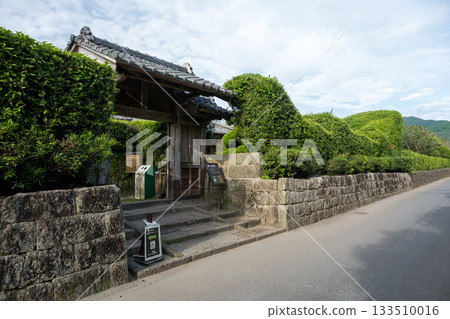 Beautiful stone pavement of the samurai residence Beautiful stone pavement of the samurai residence 133510016