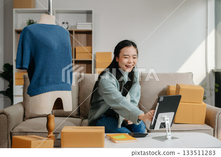 female, woman, asian 133511283