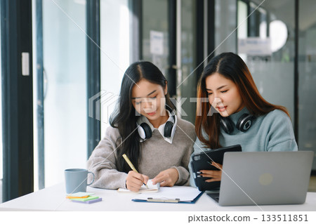 Those who work hard, win in the conference room new startup project Those who work hard, win in the conference room new startup project 133511851