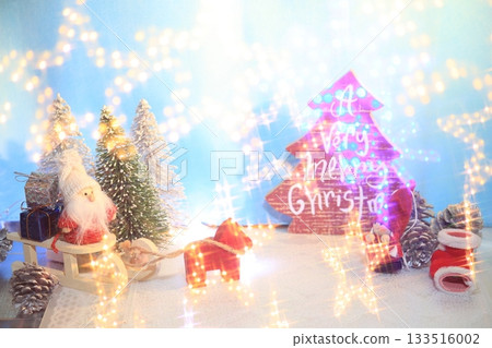 Christmas ornaments on a Christmas tree Christmas ornaments on a Christmas tree 133516002