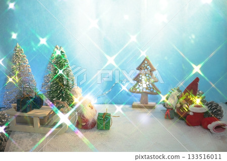 用聖誕樹裝飾品裝飾的聖誕裝飾品 133516011