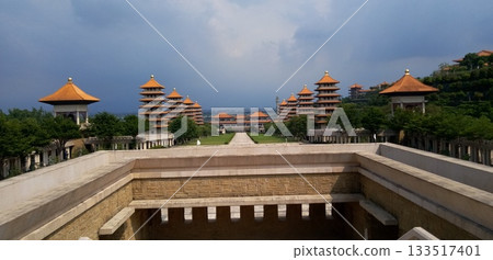 Chinese-style park Chinese-style park 133517401