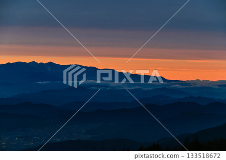 Evening view of the Northern Alps from Takabocchi Plateau 133518672