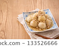 Taro with minced chicken and bean paste 133526666