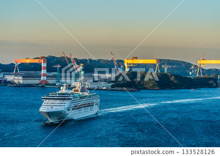 Passenger ship arriving at Nagasaki Port (Dream) from Megami Bridge [Nagasaki City] 133528126