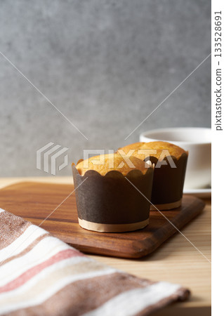 Cake muffins: An image of American baked goods Cake muffins: An image of American baked goods 133528691