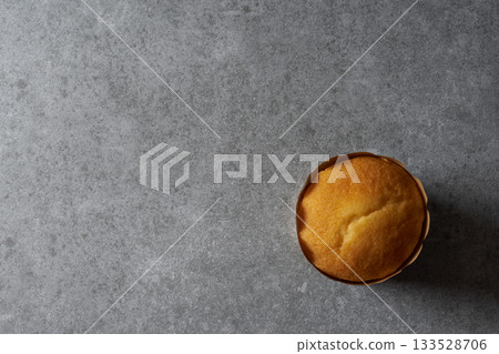 Cake muffins: An image of American baked goods 133528706