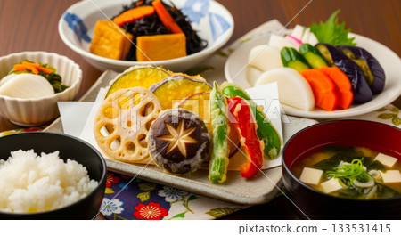 Healthy and delicious vegetarian cuisine 133531415