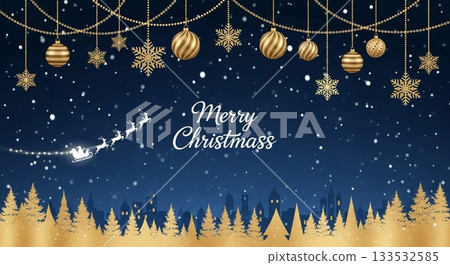 金色的飾品和杉樹的輪廓映襯著深藍色的夜空 133532585