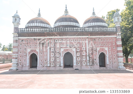 facade of a historical old town 133533869