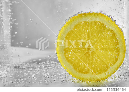 Cut a lemon in the water Cut a lemon in the water 133536464