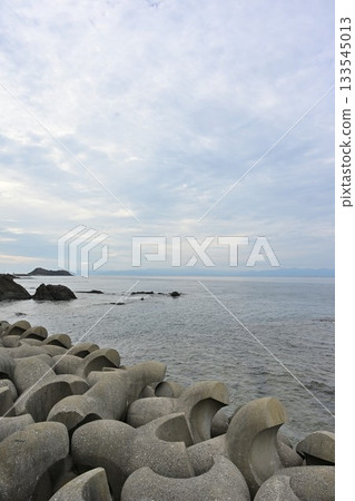 從津輕半島（青森縣）眺望陸奧灣和日本海 133545013