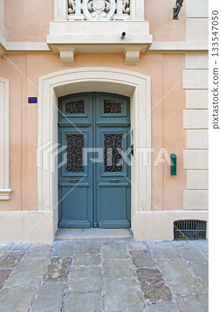 Door Saint Tropez Door Saint Tropez 133547050