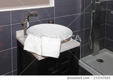 Wash Bowl Black Bathroom 133547083
