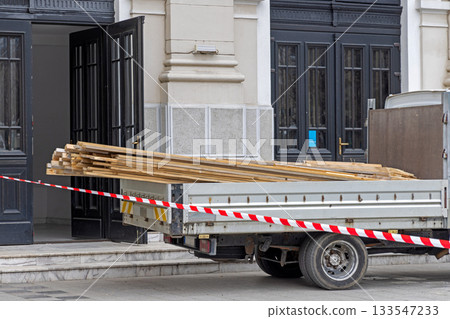 Lumber Delivery Truck 133547233