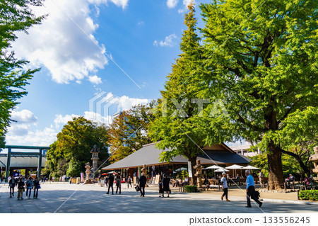 東京靖國神社的走道 133556245