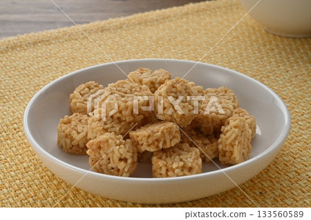 馬鈴薯球,燒烤味 馬鈴薯球,燒烤味 133560589