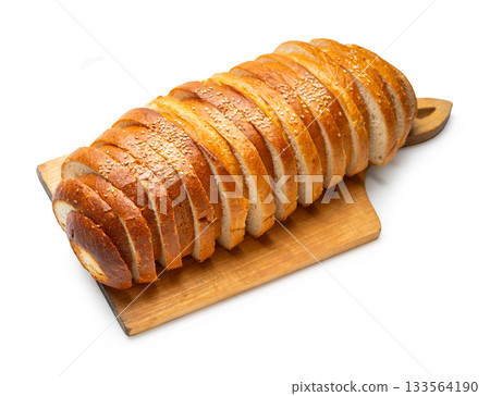 whole bread 133564190