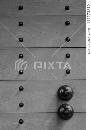 Decorative wooden gate of Odawara Castle, monochrome 133573210