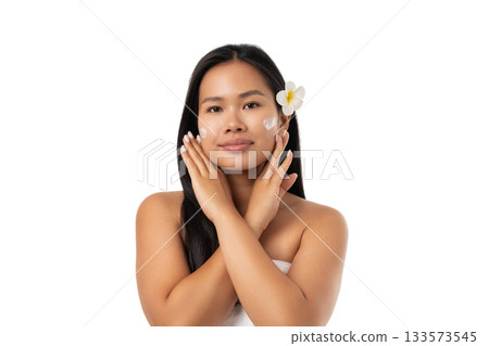 Spa and skin care focus on natural beauty and wellness, isolated, PNG Spa and skin care focus on natural beauty and wellness, isolated, PNG 133573545