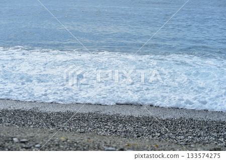 一個海灘 133574275