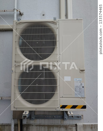 Outdoor unit of air conditioner 133574465