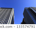 辦公大樓及藍天 1 133574791