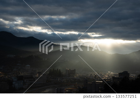 Gero Onsen, Gifu Prefecture: A view of the hot spring town from a hilltop 133577251